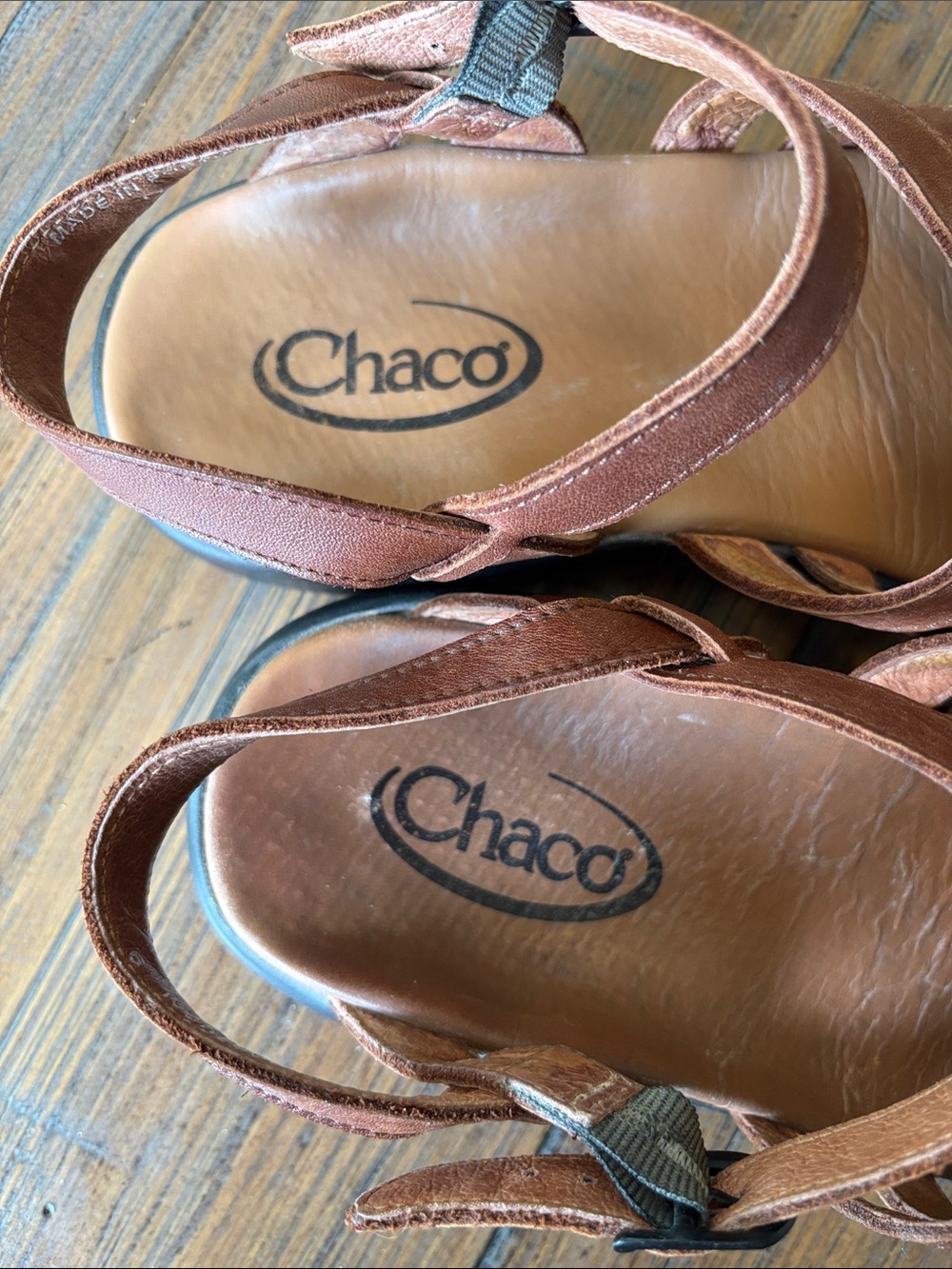 Chaco size 9 medium brown sandals - Picture 10 of 14